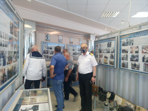 P10709 120416